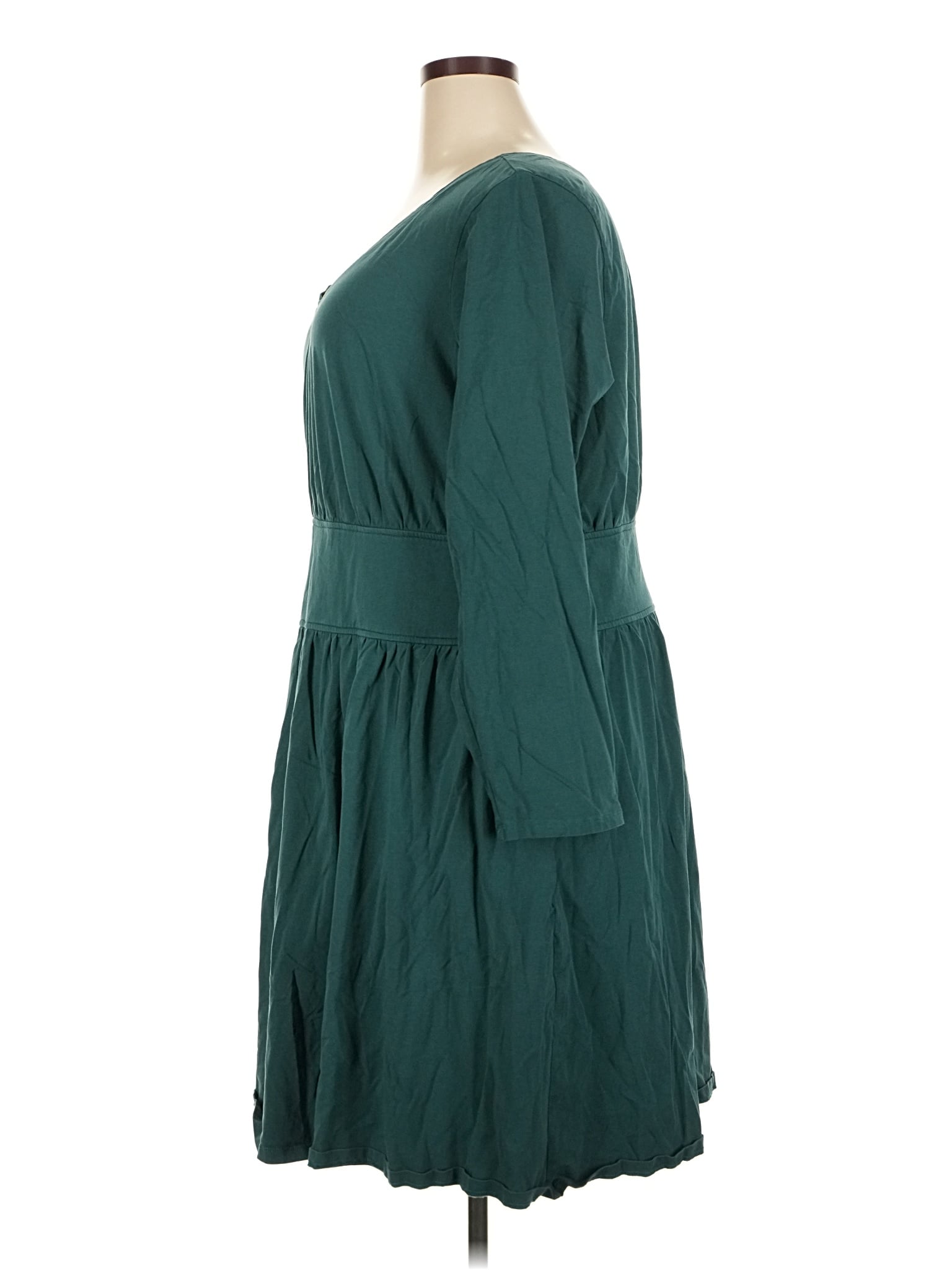 4 size - 22 W