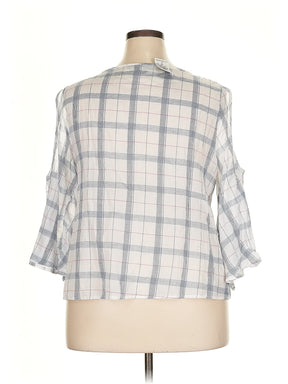 2 size - 18 W