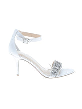 1 shoe size - 11