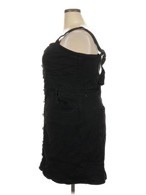 4 size - 18 W (M) W