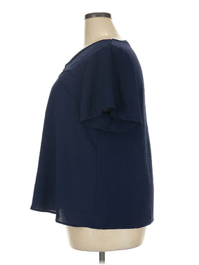4 size - 18 W