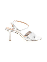 1 shoe size - 11