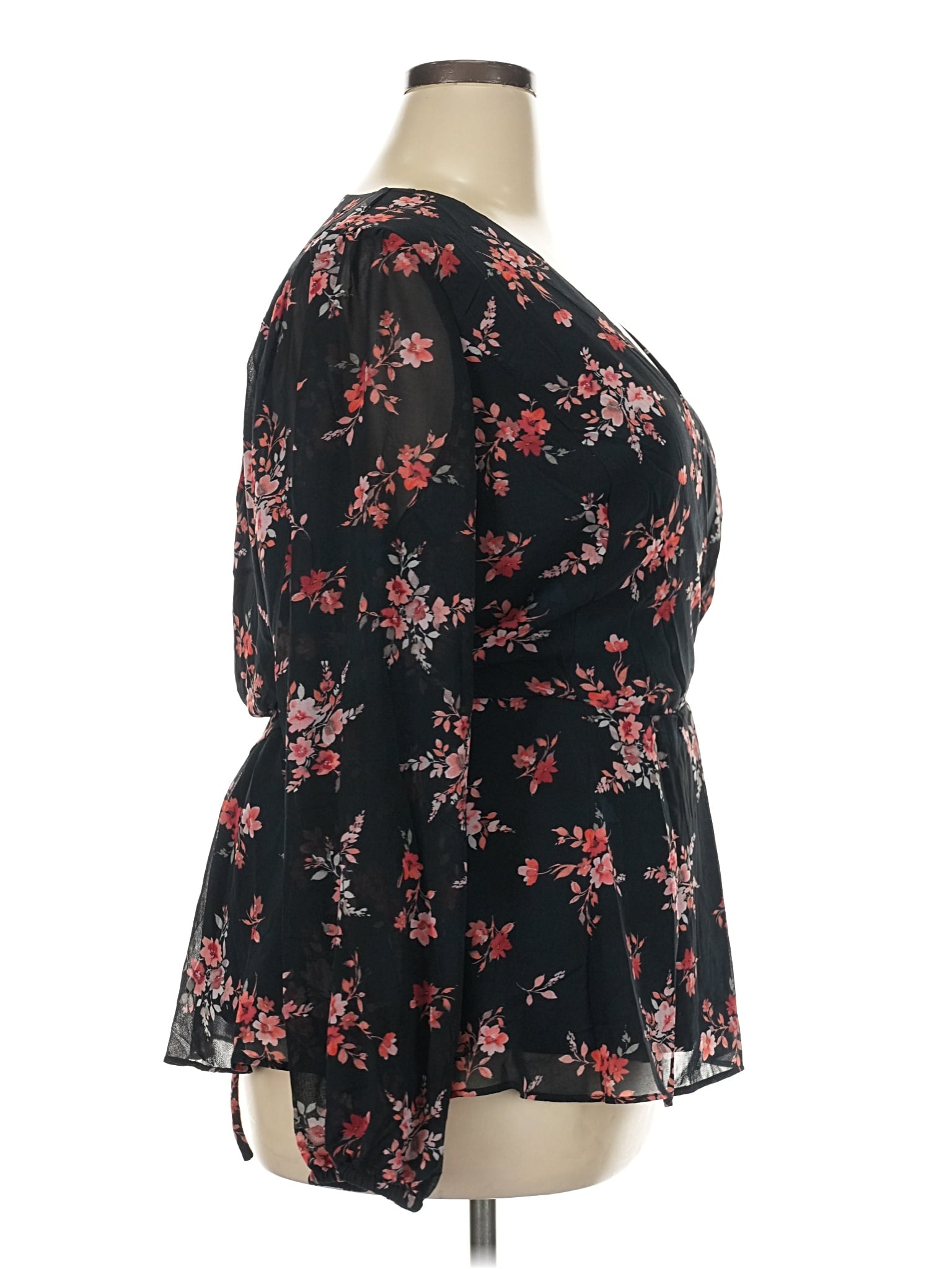 3 size - 18 W (M) W