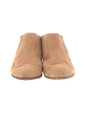 2 shoe size - 9 1/2