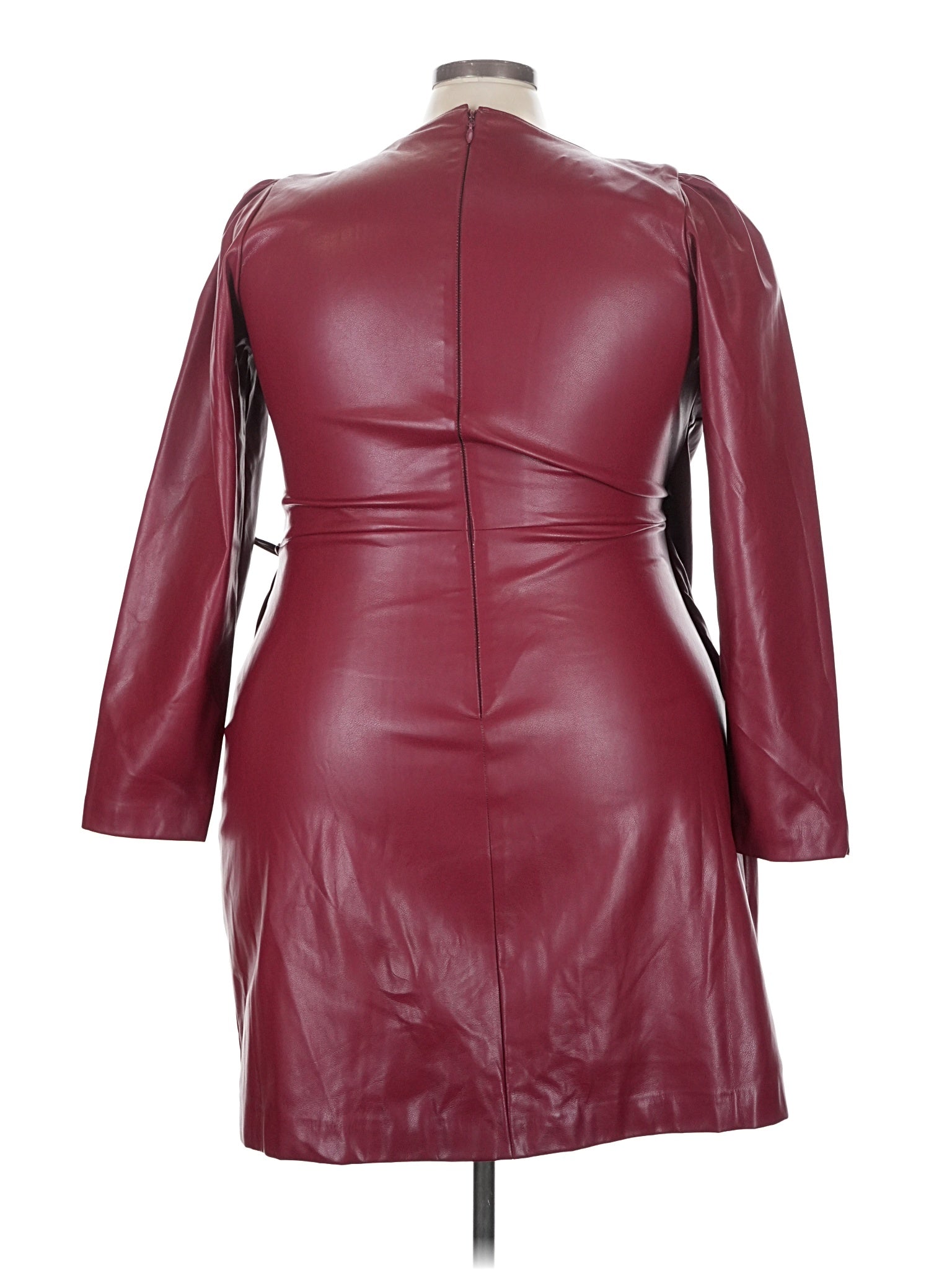 2 size - 18 W (M) W