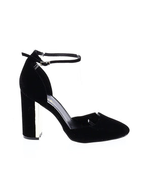 1 shoe size - 8