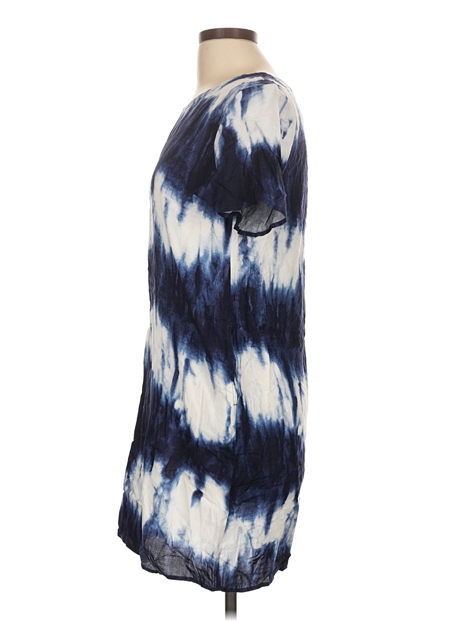 4 size - Lg (Estimated)