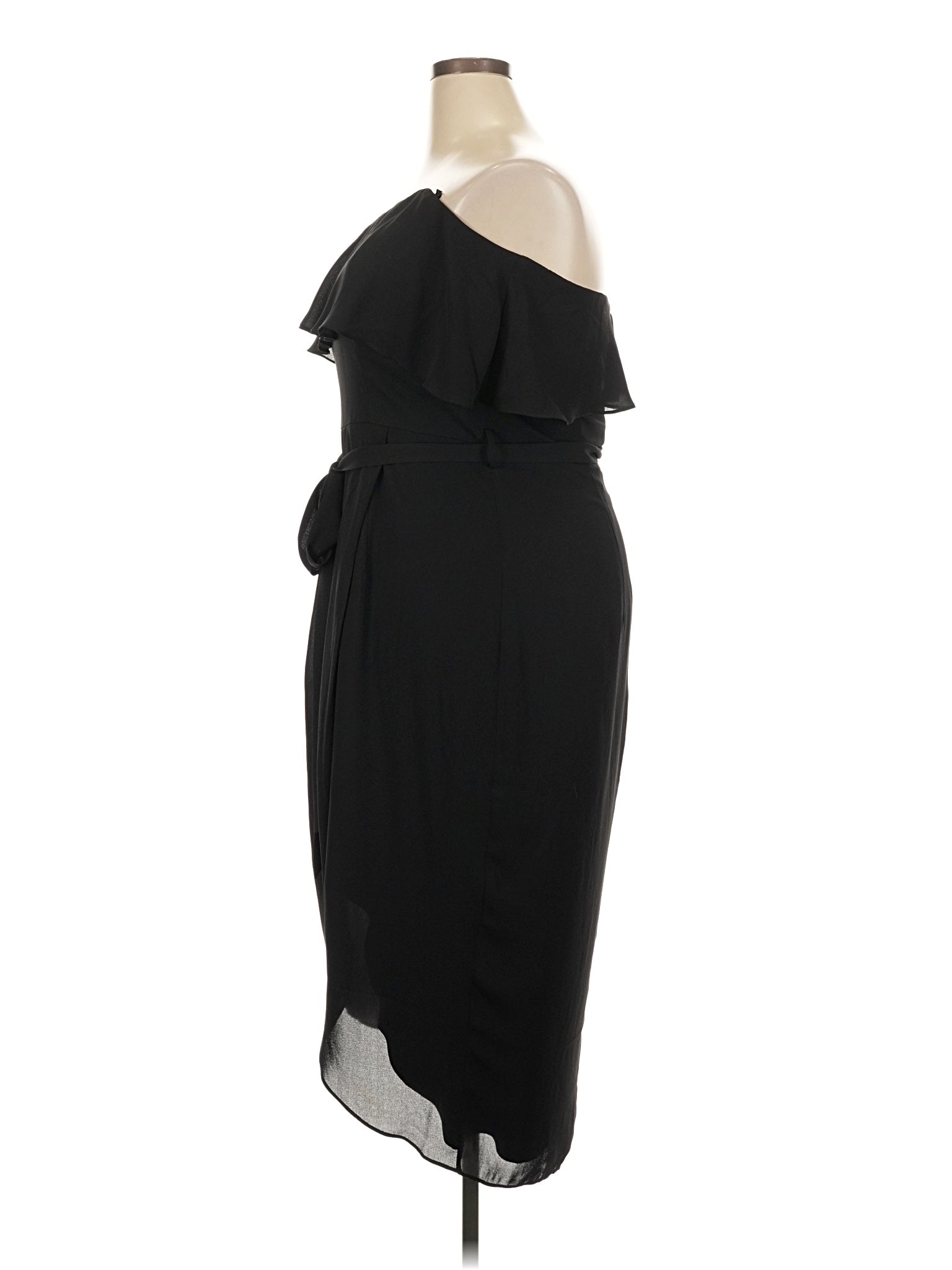 4 size - 18 W (M) W