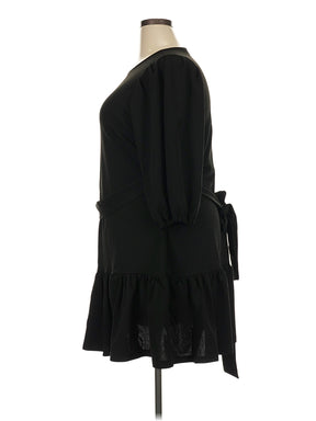 4 size - 18 W (M) W