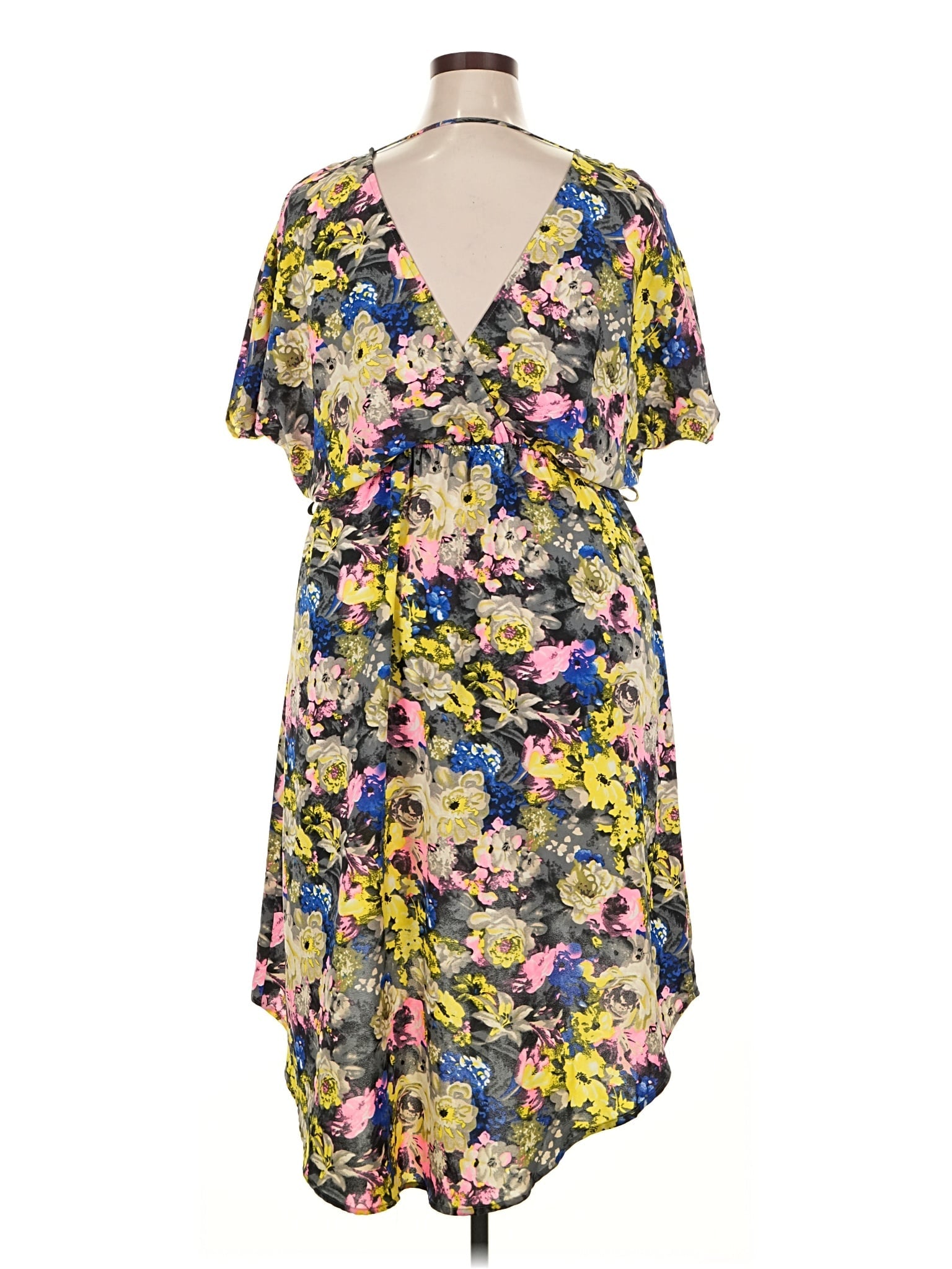 2 size - 18 W (M) W