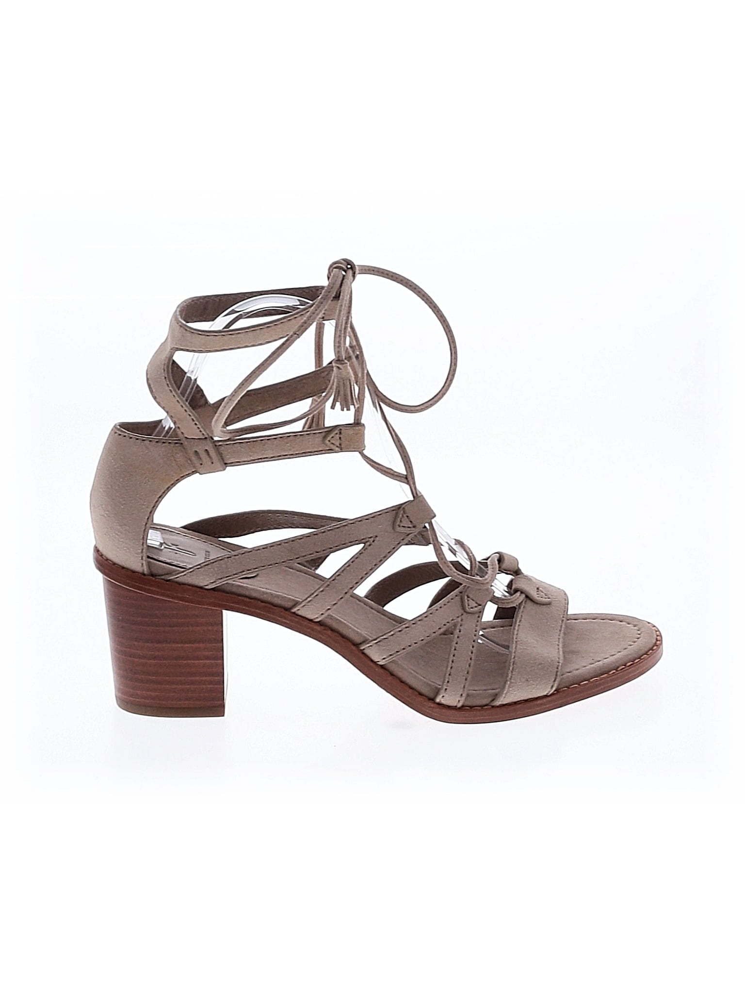 1 shoe size - 9