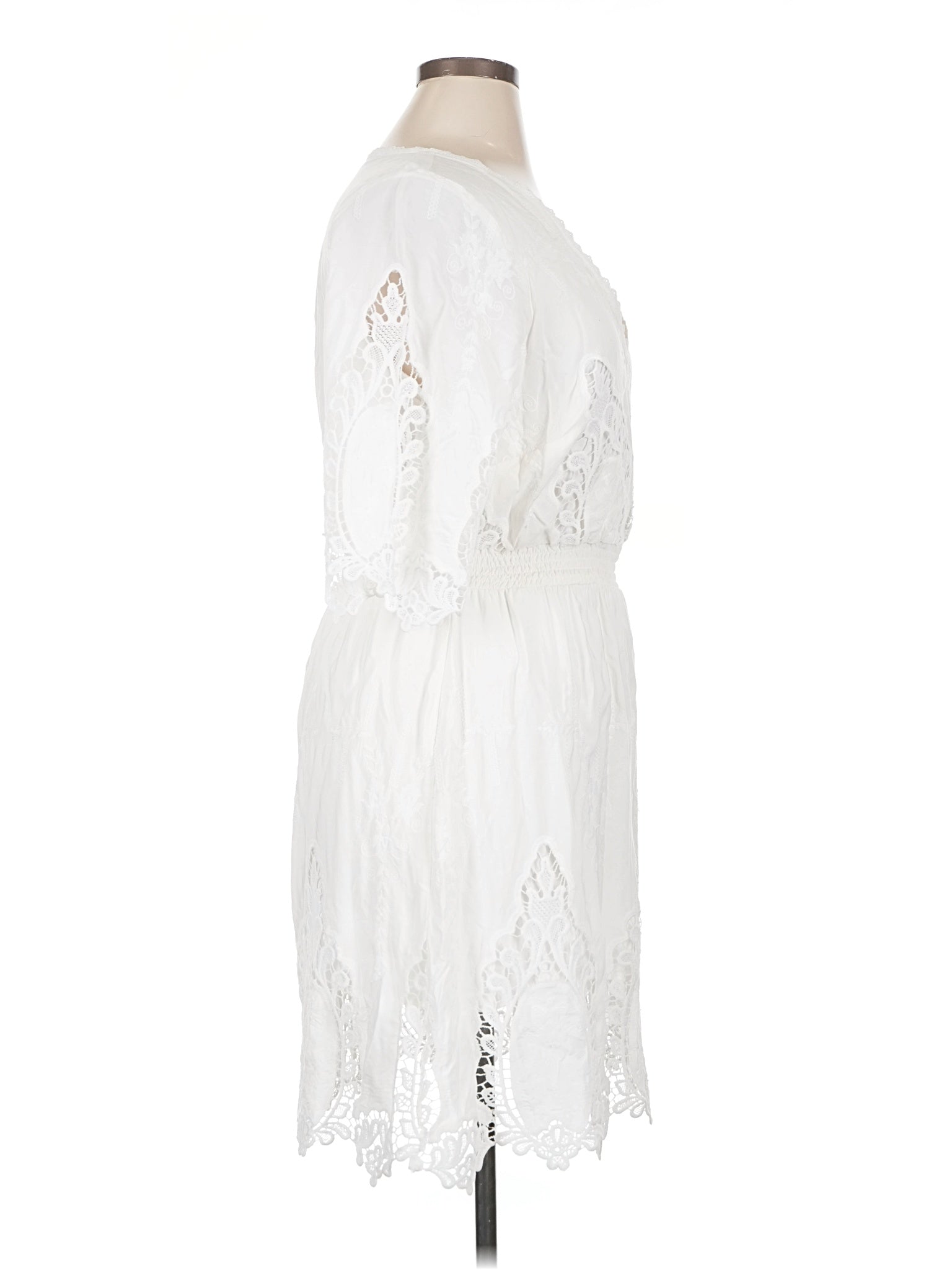 3 size - 14 W