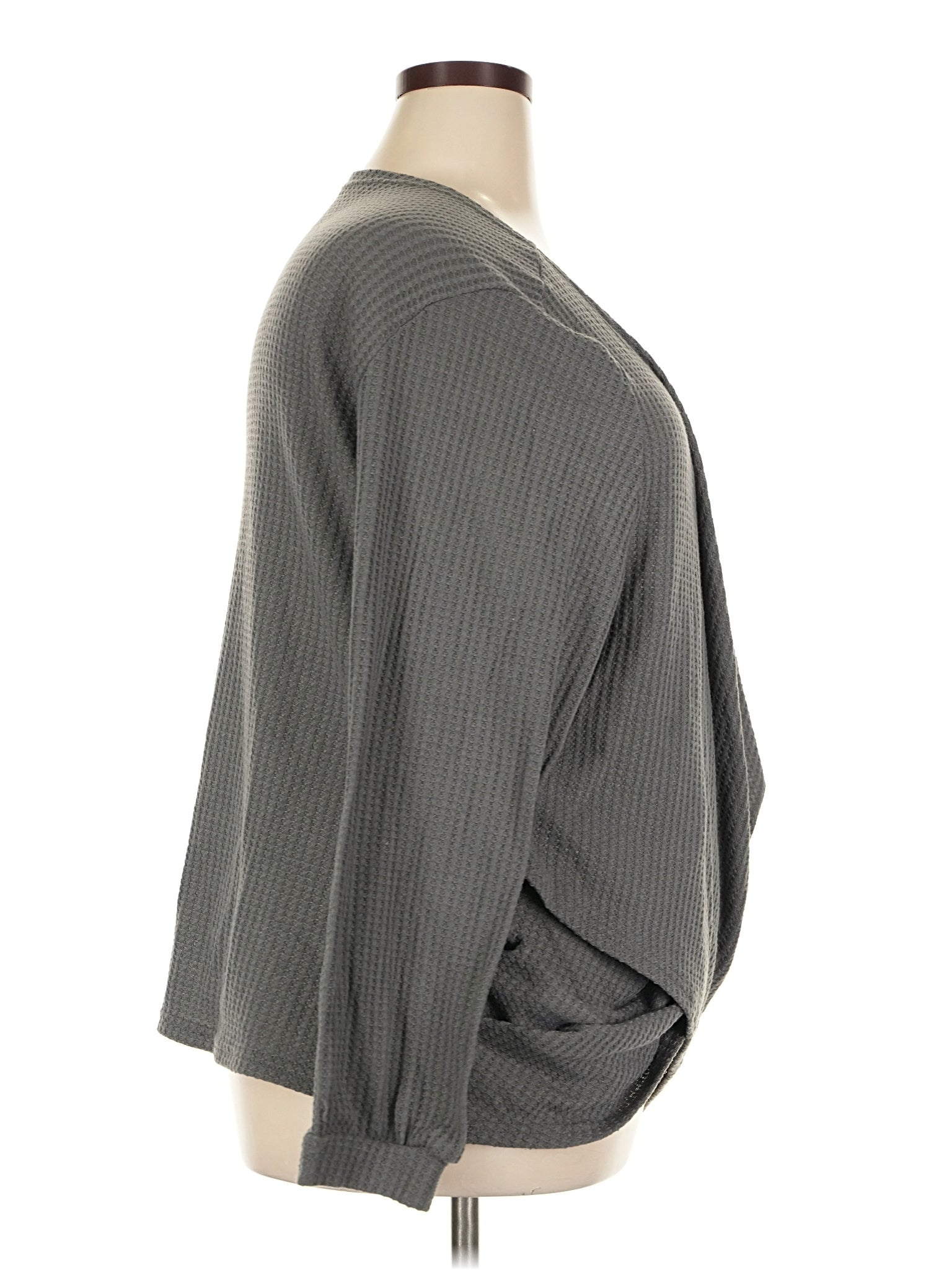 3 size - 26 W