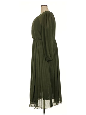4 size - 22 W (XL) W