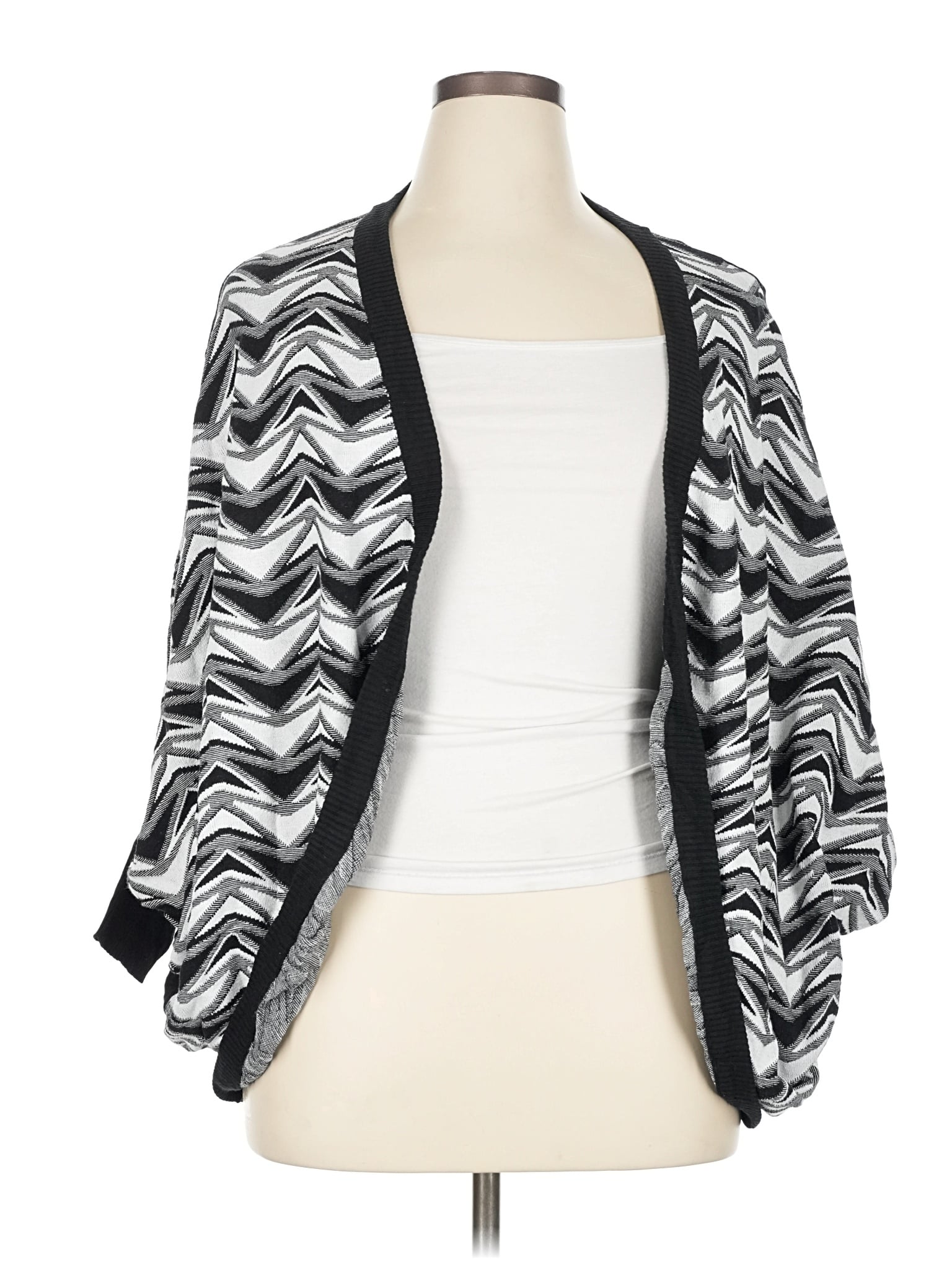 1 size - 16 W (S) W