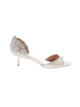 1 shoe size - 11