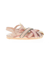 1 shoe size - 8