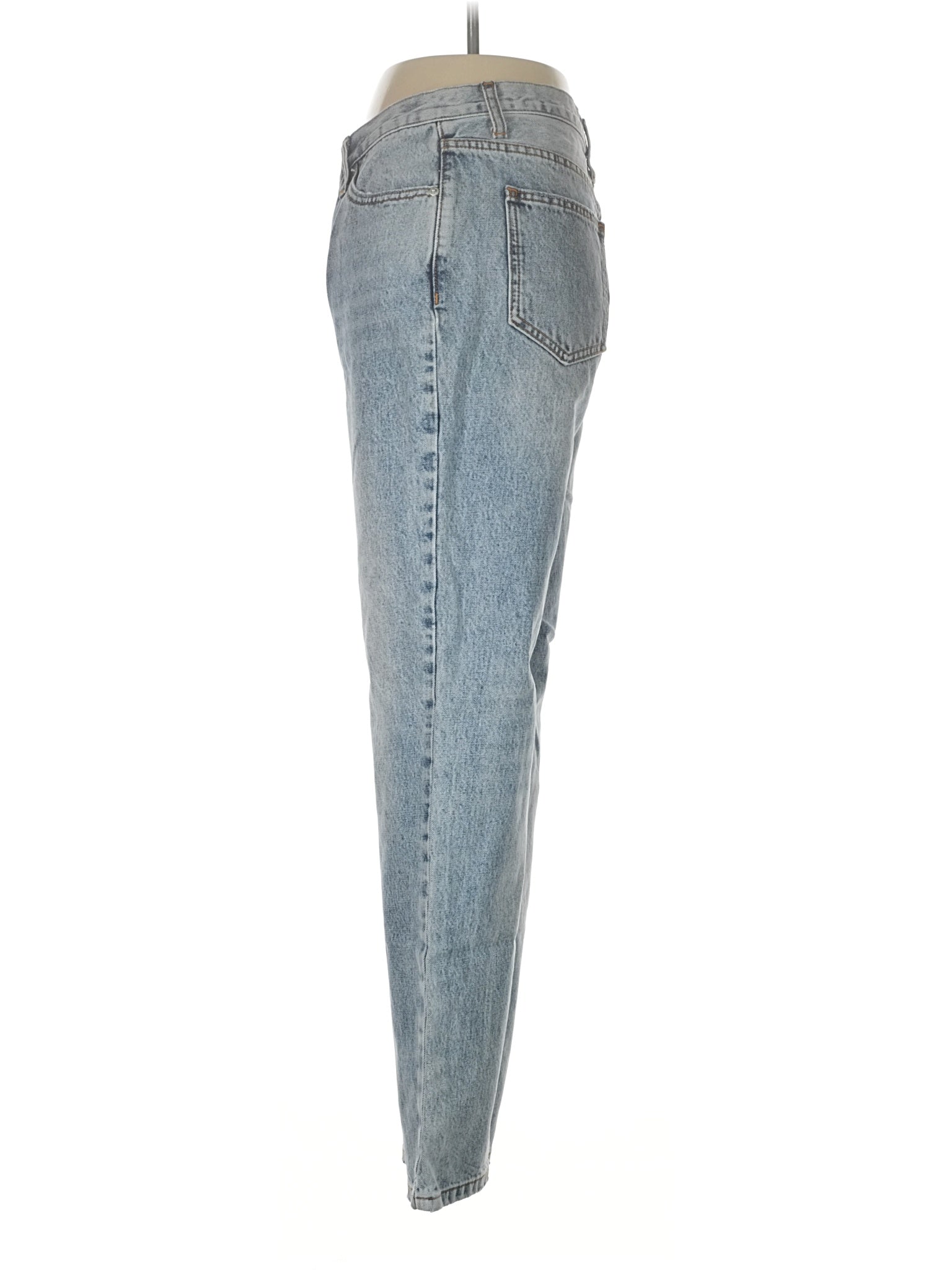 4 size - 30(Estimated)