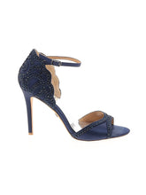 1 shoe size - 7 1/2