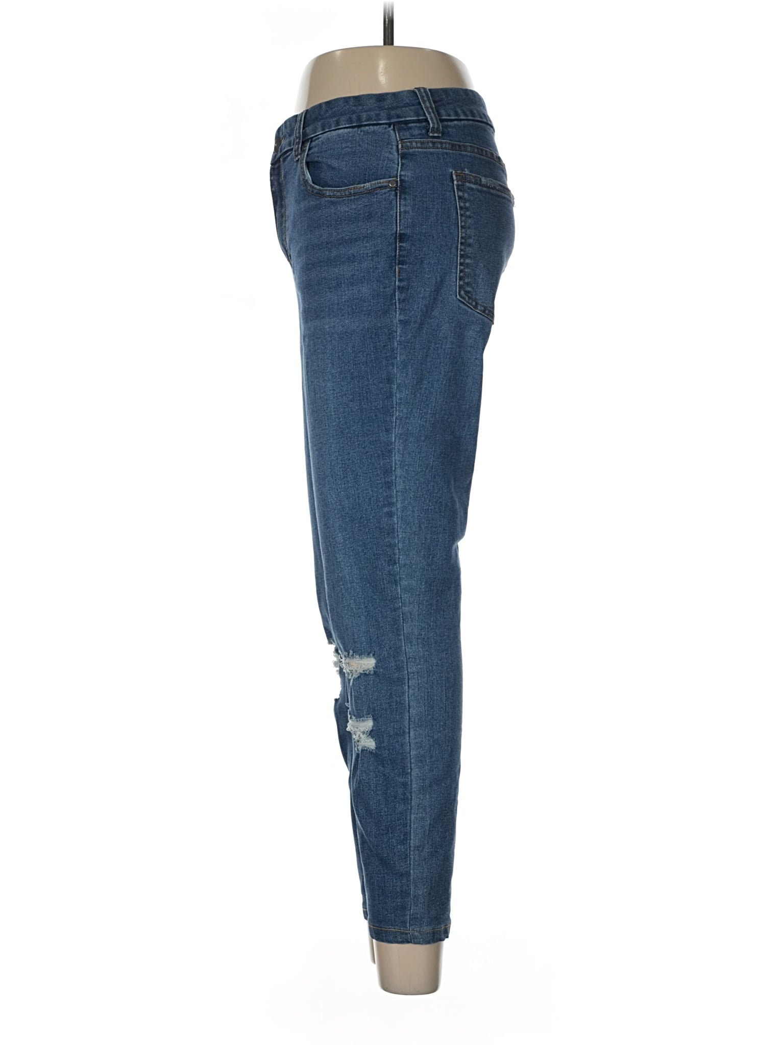 4 waist size - 28