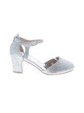 1 shoe size - 4