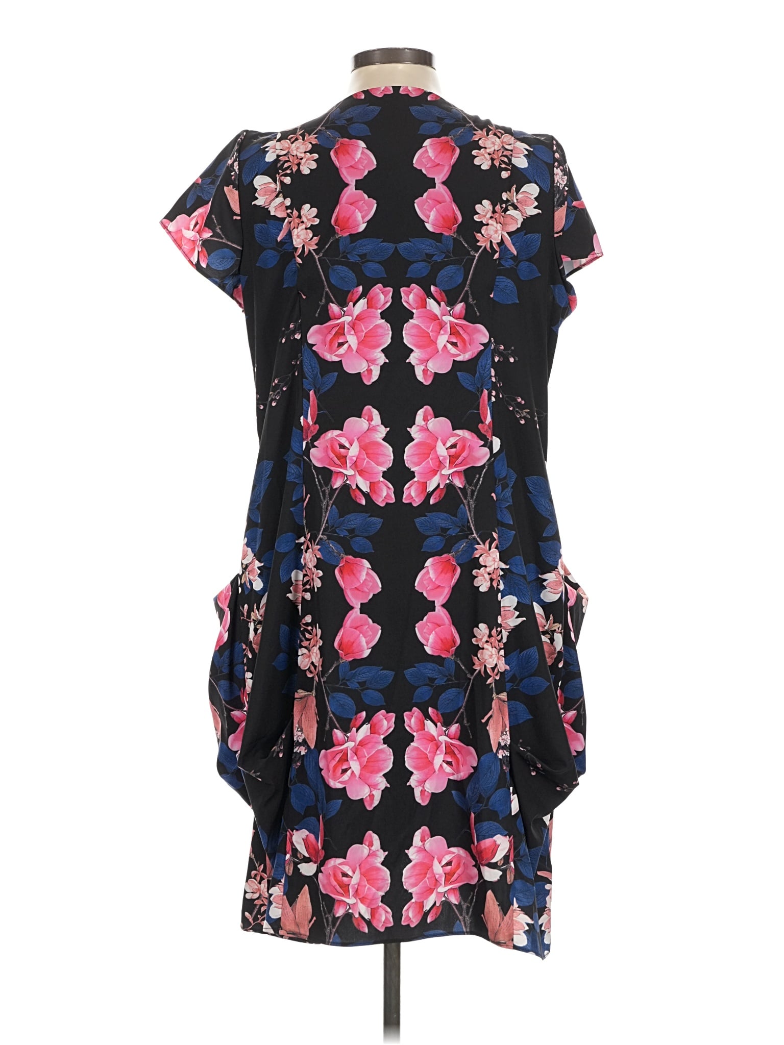 2 size - 14 W (XS) W