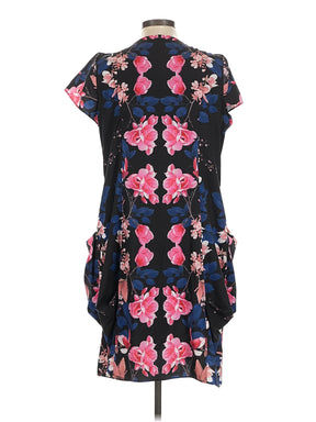 2 size - 14 W (XS) W