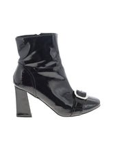 1 shoe size - 7