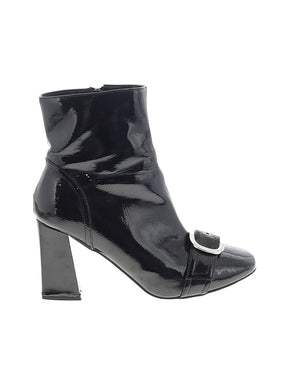 1 shoe size - 7