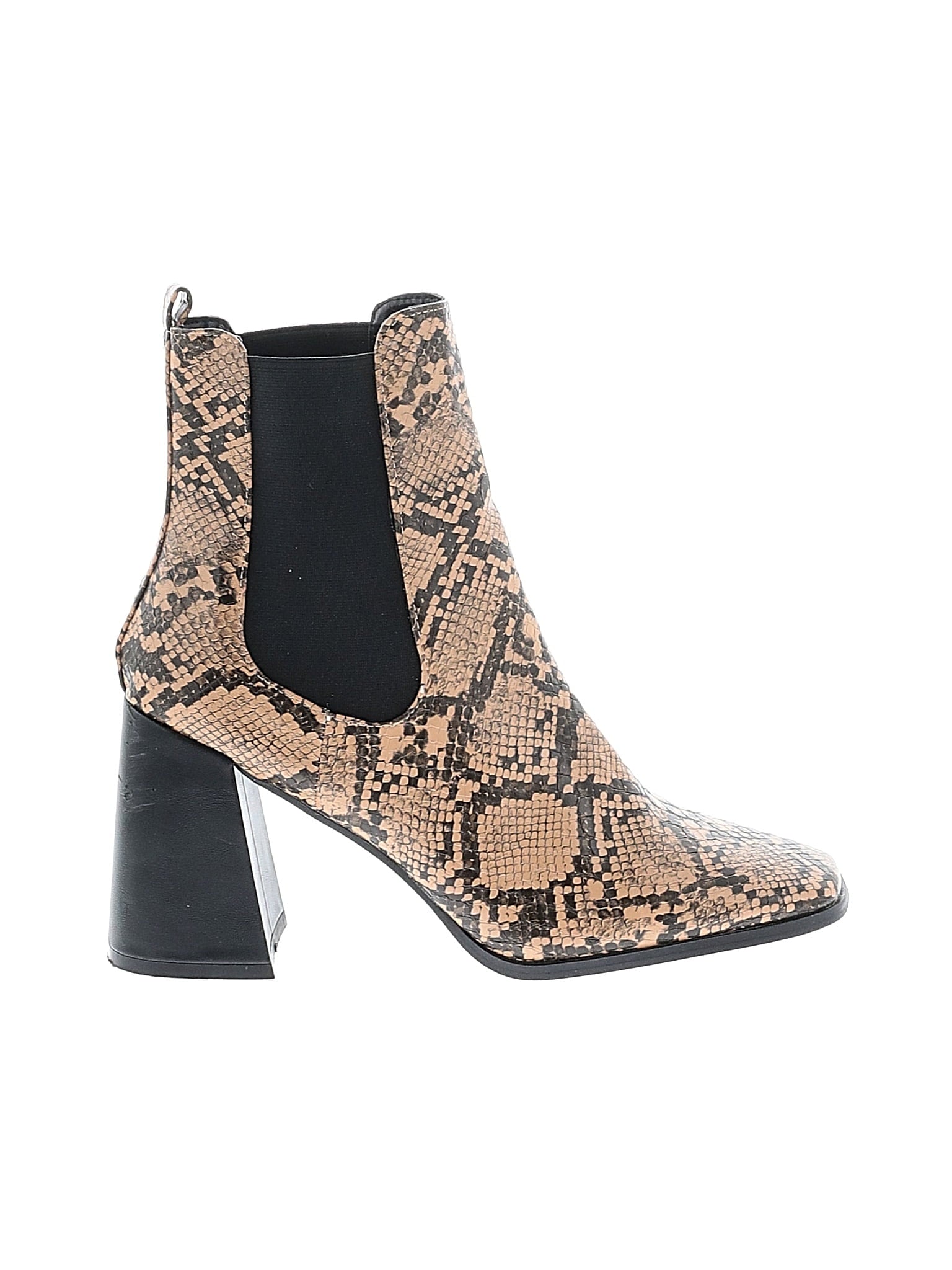 1 shoe size - 7